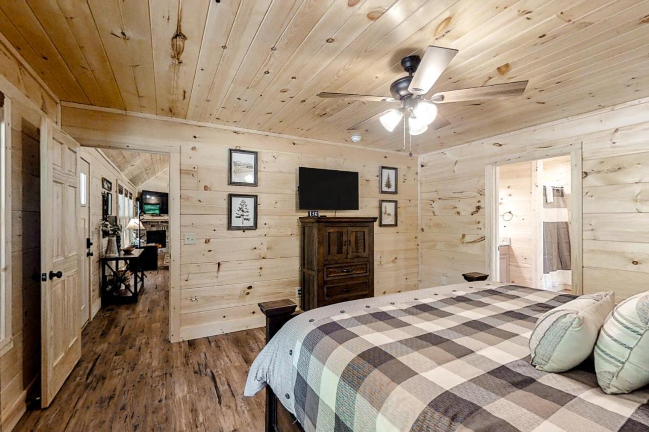 Misty Mountain Retreat Villa Sevierville Eksteriør billede